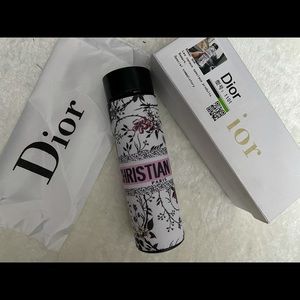 Tumbler with temperature